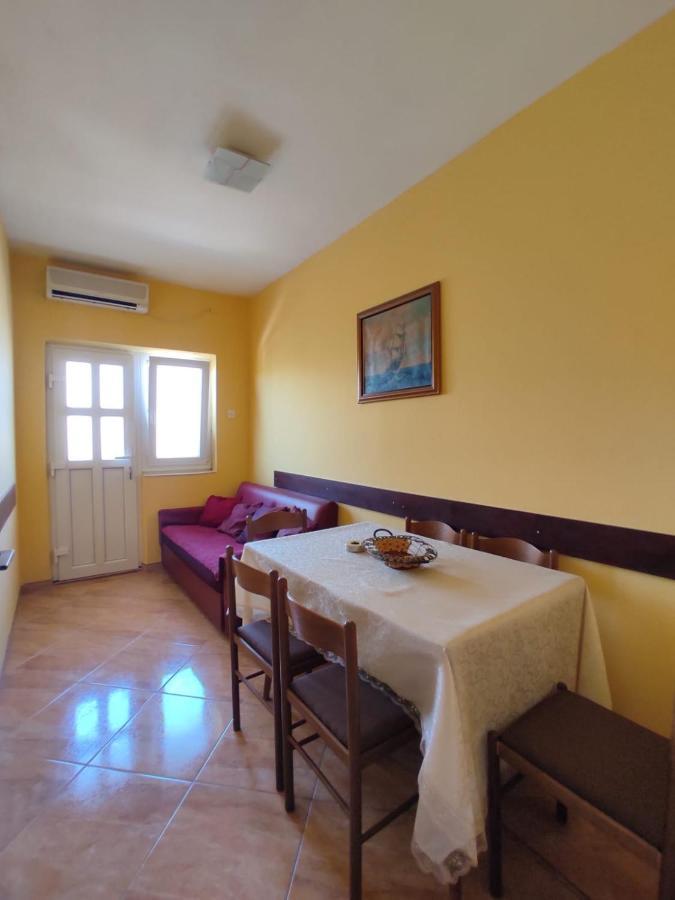 Apartmani Andrijana Ulcinj Exterior foto
