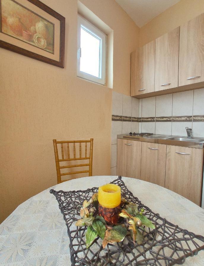 Apartmani Andrijana Ulcinj Exterior foto